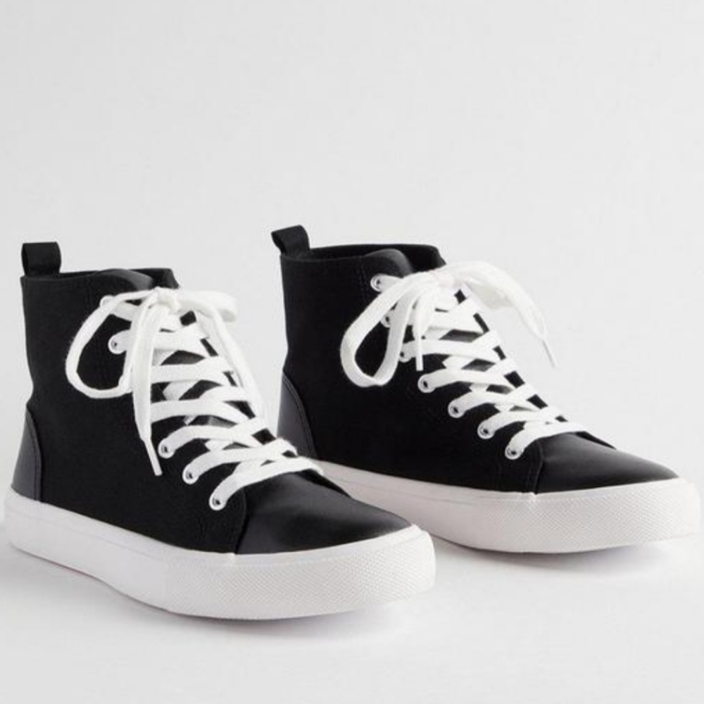 Torrid - New High Top Canvas Sneakers (WW)